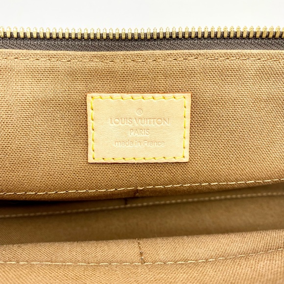 Louis Vuitton ‘Popincourt’ Long Shoulder Bag - Picture 13 of 14
